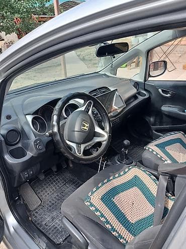 Транспорт: Honda Fit: 2008 г., 1.4 л, Механика, Бензин, Хэтчбэк — 1