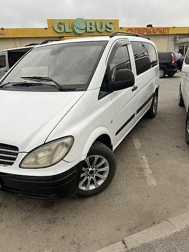 б 3 универсал: Mercedes-Benz Vito: 2004 г., 2.2 л, Механика, Дизель, Минивэн — 2