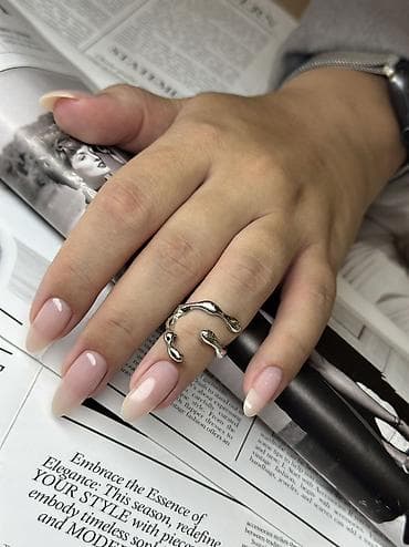 утюги швея: Мастер педикюра. 1-2 года опыта. Фиксированная оплата — 7