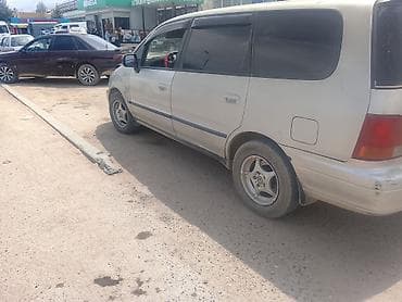 мицубиси делика: Honda Shuttle: 1996 г., Автомат, Бензин, Универсал — 4