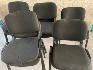 офисные кресло: Стулья офисные,б/у, в нормальном состоянии. 1000с за один стул. В — 2