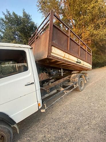 mers c: Mercedes-Benz : 1992 г., 4 л — 6