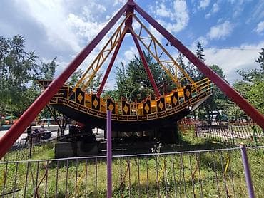 Батуттар: Срочно! срочно! продаются аттракционы. карусели,лодка поездавсе — 1