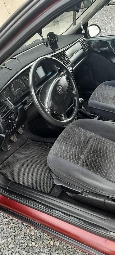 купить запчасти опель омега б: Opel Vectra: 1996 г., 0.2 л, Механика, Бензин, Седан — 5