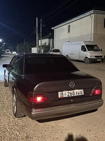 e60 m5: Mercedes-Benz W124: 1990 г., 2 л, Автомат, Бензин, Седан — 7