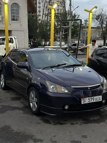 Toyota WiLL: 2002 г., 1.8 л, Автомат, Хэтчбэк