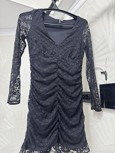 Личные вещи: Платья по 300сом Черное кружевное платье мини - Материал: тонкое — 1