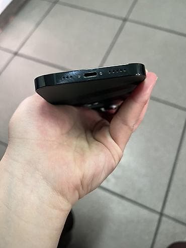 часы coros: IPhone 13 Pro, Alpine Green, Кабель — 4