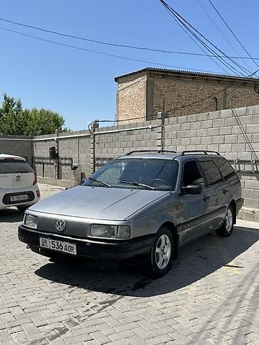 дек есперо: Volkswagen Passat Variant: 1990 г., Универсал — 3