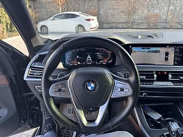 Продажа авто: BMW X7: 2021 г., Бензин, Кроссовер — 9