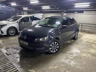 Volkswagen Polo: 2011 г., 1.6 л, Автомат, Газ, Седан