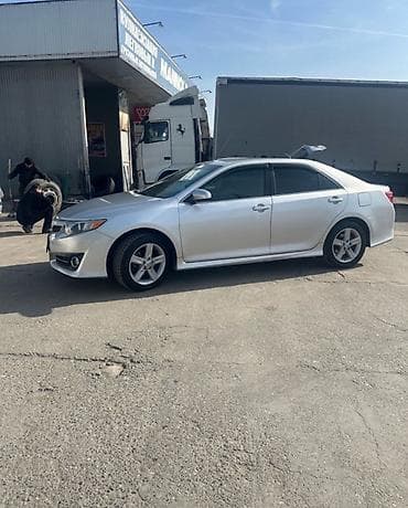 lexus es350: Toyota Camry: 2014 г., 2.5 л, Автомат, Бензин, Седан — 4