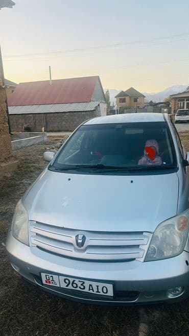 купить зимние шины на матиз: Toyota ist: 2003 г., Хэтчбэк — 4