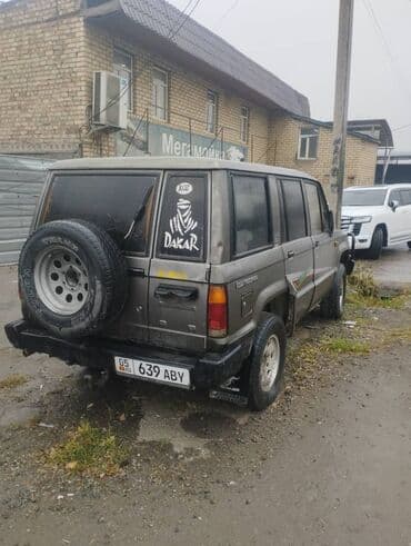 isuzu tropper: Isuzu Trooper: 1990 г., 2.8 л, Механика, Дизель — 3