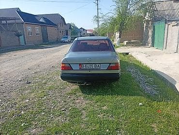 насадки на глушитель мерседес: Mercedes-Benz W124: 1988 г., Седан — 4