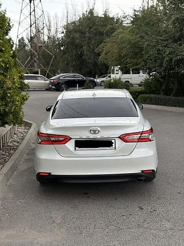 corolla e120: Toyota Camry: 2021 г., 2.5 л, Автомат, Бензин, Седан — 9