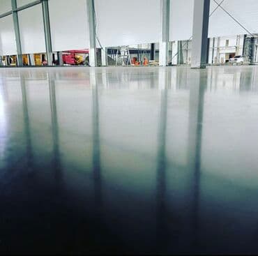 заливка пола: Стяжка Бесплатная консультация, Гарантия Больше 6 лет опыта — 8