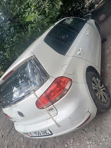 машина гольв: Volkswagen Golf: 2012 г., Автомат, Бензин, Хэтчбэк — 6