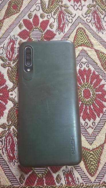 a52 samsung: Samsung Galaxy A30, цвет - Черный — 2