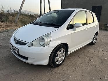 Продажа авто: Honda Fit: 2003 г., 1.3 л, Автомат, Бензин, Хэтчбэк — 2