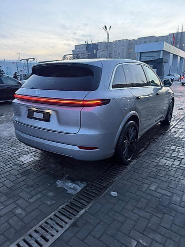 машина ош тико: Lixiang L7: 2025 г., 1.5 л, Электромобиль, Кроссовер — 4