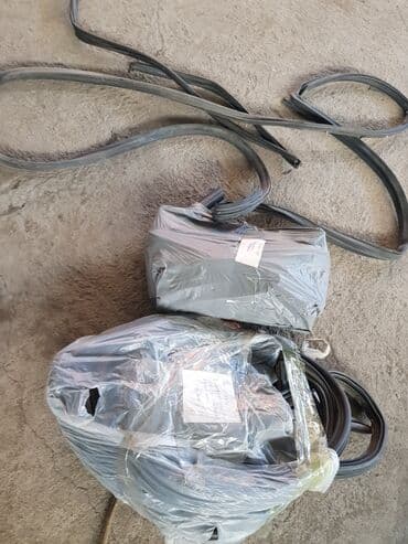 запчасти на тойота сурф в бишкеке: Toyota Land Cruiser Prado 95, резинки дверей, Тойота Ленд Крузер Прадо — 1