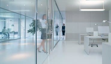 офисные перегородки бишкек: Буюртмага Бүтүндөй айнектен жасалган тосмо, Офис үчүн, Брондолгон айнек, Демонтаждоо, Монтаждоо, Акысыз жеткирүү — 6