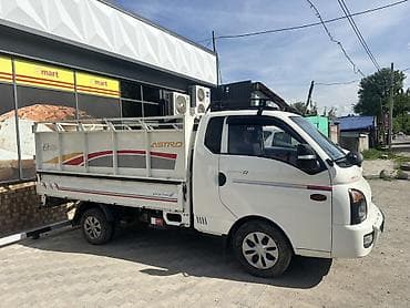 шины и диски на хундай портер: Легкий грузовик, Hyundai, Стандарт, Б/у — 4