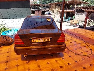 Mercedes-Benz C-Class: 1995 г., 0.2 л, Седан — 1