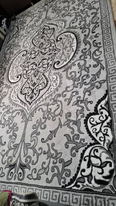 диваны бишкек табылга: Килем Колдонулган, 400 * 250, Накталай эмес/накталай төлөм — 1
