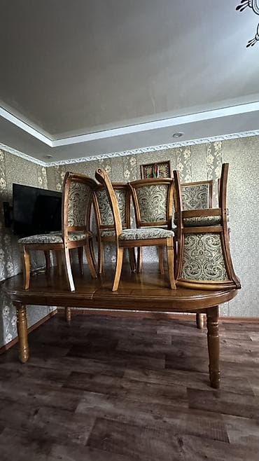 Стол и стул для зала, цвет - Коричневый — 1