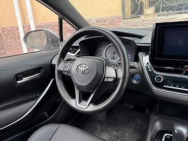 toyot: Toyota Levin: 2020 г., 1.8 л, Вариатор, Гибрид, Седан — 4