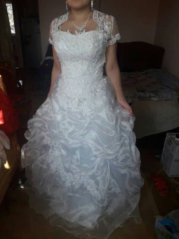 фата на девичник: Продам красивое свадебное платье,42-46размер регулируется,на фото без — 8