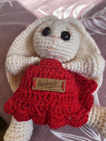 пушистый белый зайчик: Вязаная игрушка «Зайчонок» - Ручная работа в технике амигуруми - — 1