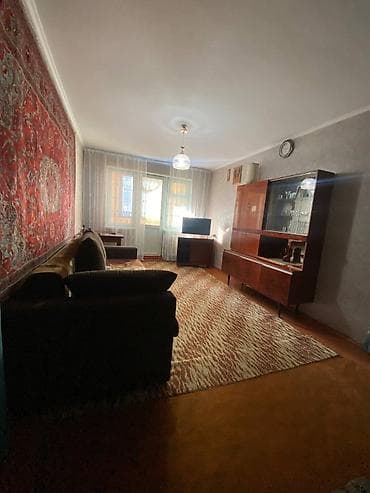 микр: 3 комнаты, 58 м², 104 серия, 3 этаж, Старый ремонт — 1