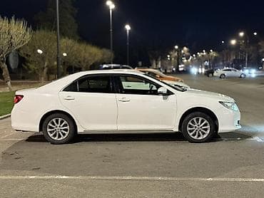 Продажа авто: Toyota Camry: 2012 г., 2.5 л, Автомат, Бензин, Седан — 4