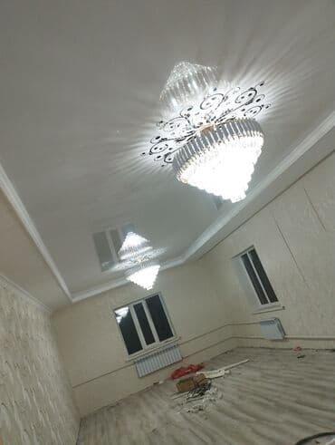 требуются монтажники натяжных потолков: Натяжной потолок Глянцевое, Матовое, 3D потолки Гарантия, Бесплатная консультация, Бесплатный замер — 1