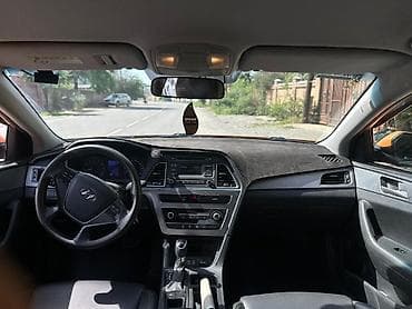Hyundai Sonata: 2019 г., 2 л, Автомат, Бензин, Седан — 5
