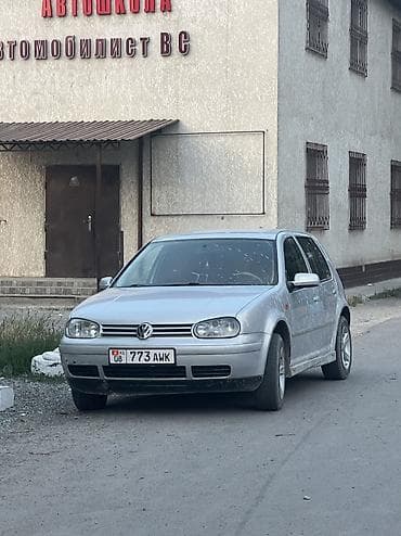 хетчбек: Volkswagen Golf: 1999 г., 1.8 л, Механика, Бензин, Хэтчбэк — 4