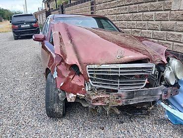 initial d: Mercedes-Benz E-Class W210 E320 (седан), вишнёвый . 2000года без — 3
