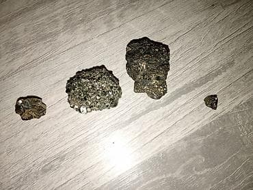 металлический ящик с крышкой: Продажа:Пирит-Золото дураков. Для коллекционеров 53 грамм Найдено в — 3