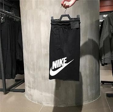 red centr: Оригинальные шорты Nike — 3