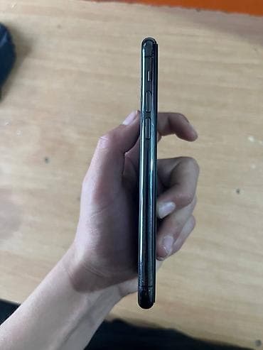 aphone 13: IPhone 11 Pro, Б/у, 64 ГБ, Space Gray, Чехол, 72 % — 5
