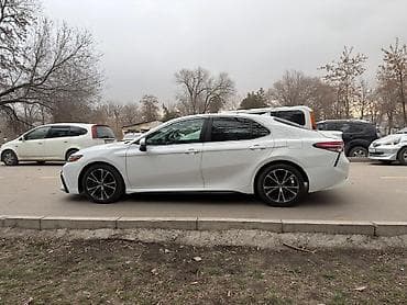toyota axio: Toyota Camry: 2020 г., 2.5 л, Автомат, Бензин, Седан — 3