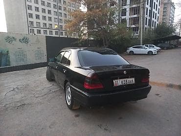 mers s 500: Россия эмес, чирик жок. 8 жыл бир кол айдалган. 1.8 механика, мотор — 2