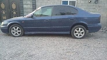 Subaru Legacy: 1999 г., 2 л, Автомат, Бензин, Седан — 4
