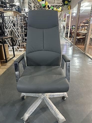 Офисные кресла: Офисное кресло, С колесиками, цвет - Серый, Экокожа — 3