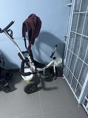 Продаю коляску ининг бейби 3500 и велосипед за 1500