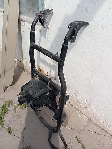 ресоры на зил: КАЛИТКА для запасного колеса — 1