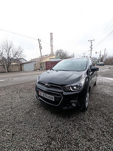 Chevrolet Spark: 2017 г., 1 л, Автомат, Бензин, Хетчбек — 2